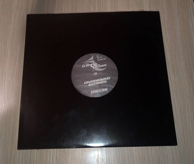 Clan DJ Team - Groovebird (Remixes)(Vinyl,2001)