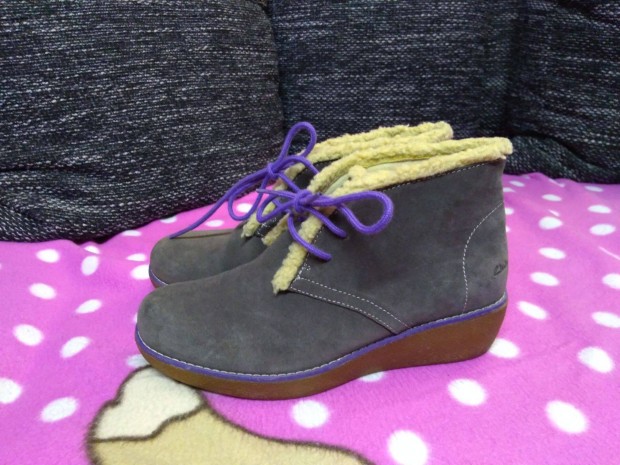 Clarks, bundas noi bakancs, meleg, bor. 35,5 (BTH 24cm!)