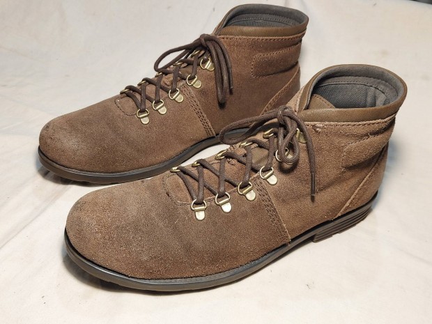 Clarks bakancs 46