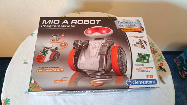 Clementoni Tudomny s jtk - Mio, a robot