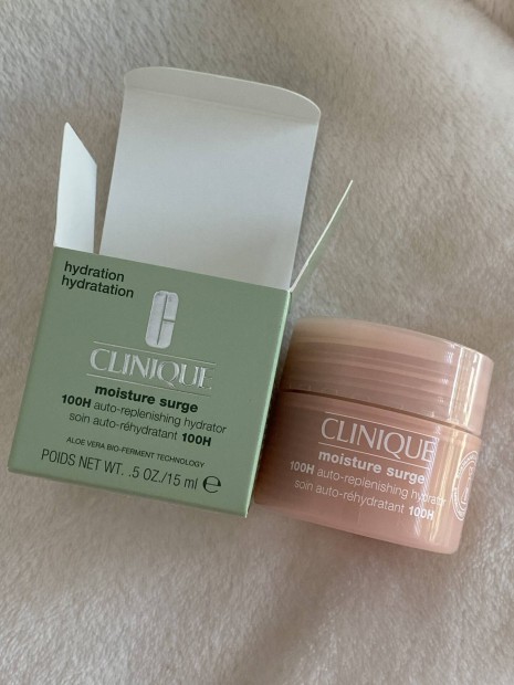 Clinique moisture surge 15 ml 