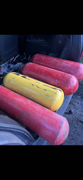 Cng gy�ri tartoz�kok alktreszek tart�lyok