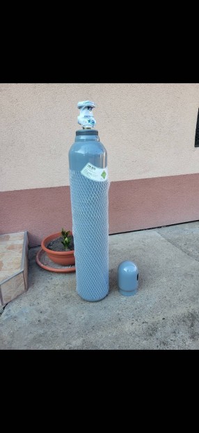 Co2 tele palack 8l/6kg eladó!