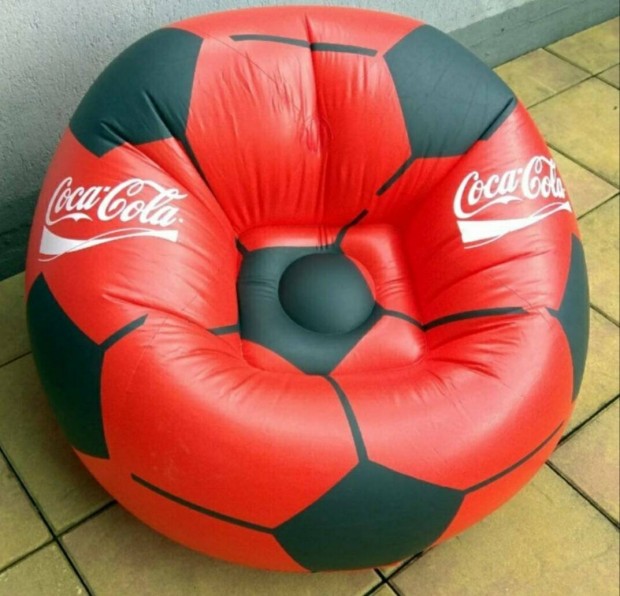 Coca Cola felfjhat fotelek 