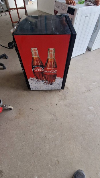 Coca-Cola ht szekrny pult alatti kicsi pici 