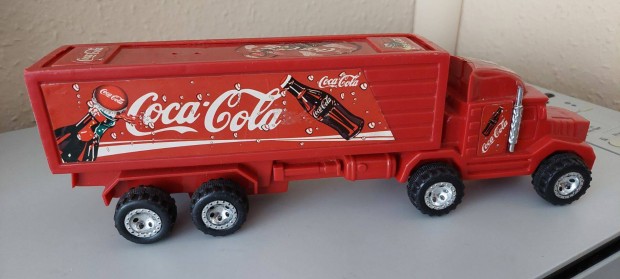 Coca Cola kamion : 27 x 8,5 x 7 cm