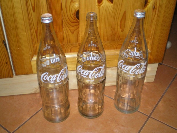 Coca Cola vegek rgebbi retr darabok 1 literes r/db