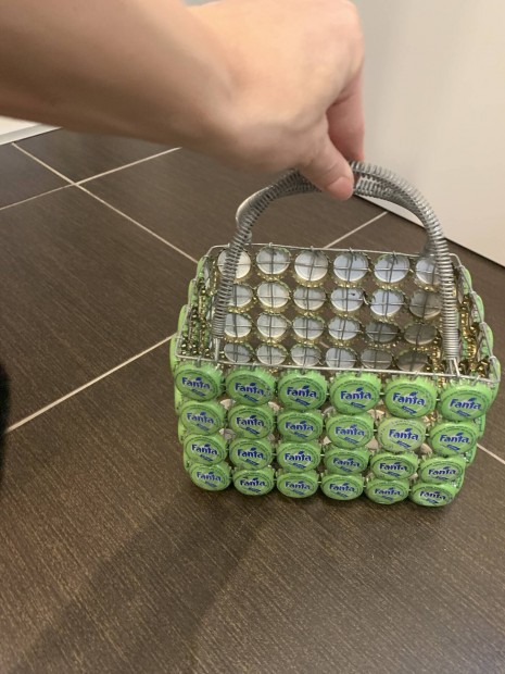 Coca cola Fanta kosár kicsi