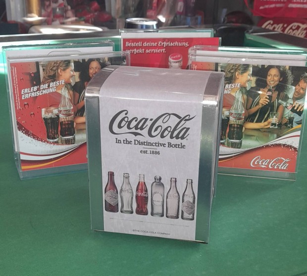 Coca cola szalvtatartk