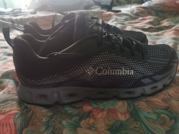 Columbia 44 cip elad