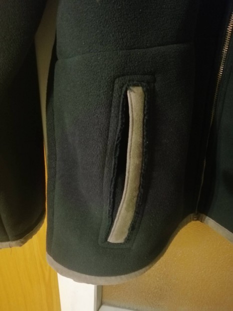 Columbia Kab�t Elad�! 