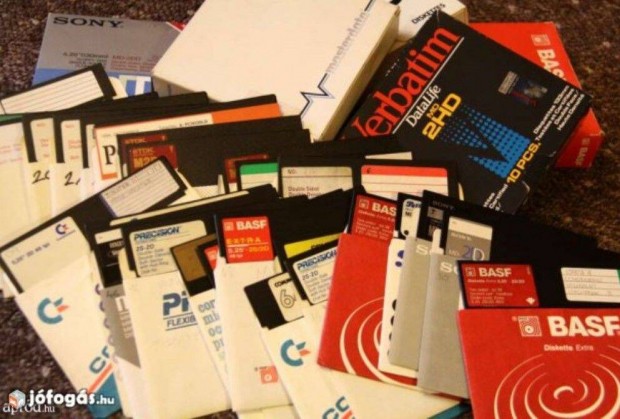 Commodore 64 C64 lemez floppy jtk archivls