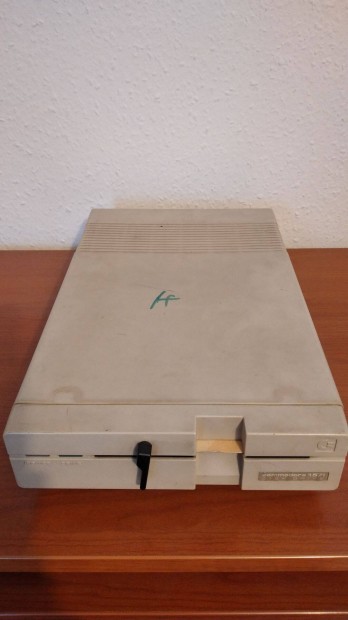 Commodore 64 -hez commodore 1571 Disk Drive floppy olvas, meghajt