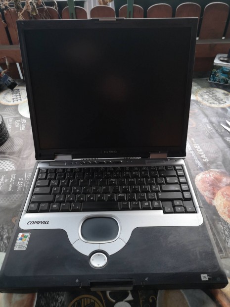 Compaq Ev N 1020v laptop