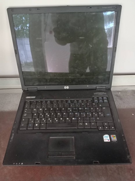 Compaq nx6310 zskbamacska laptop