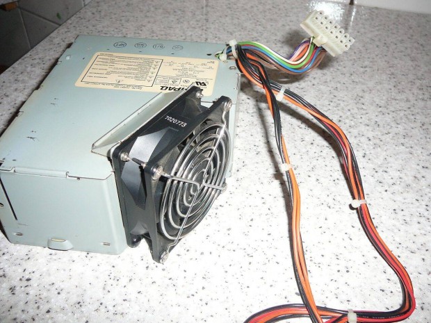 Compaq pc táp