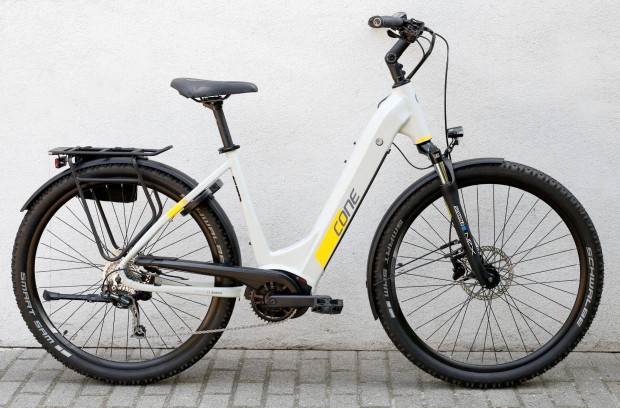 Cone estreet IN 2 625 28" újszerű ebike kerékpár, Bosch, 451 km (M)