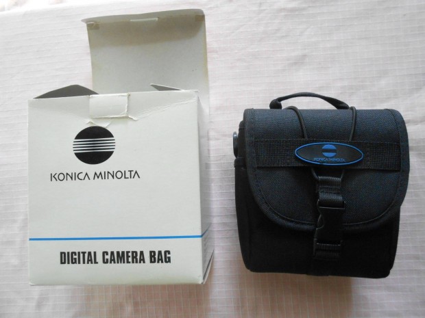 Conica Minolta Camera bag