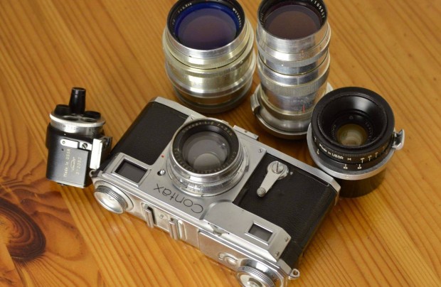 Contax 2 szett, tkletes llapotban obejektvekkel, keresvel