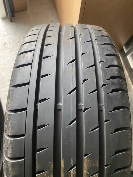 Continental 205/45 r17 nyári gumi újszerű 205/45r17