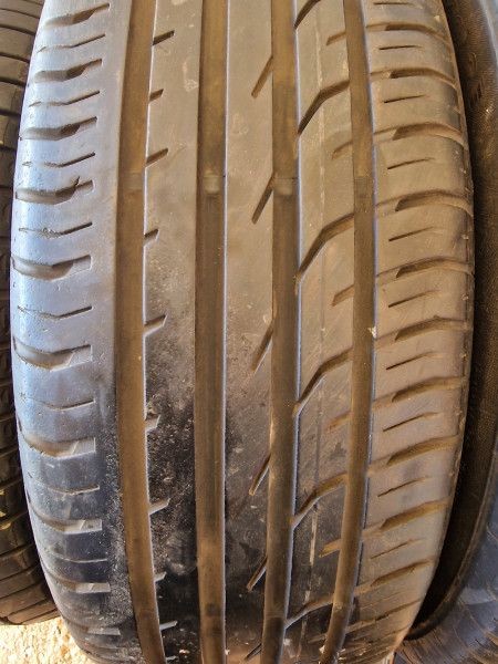 Continental 215/55R18 PREMIUMCONTACT2 5-6mm DOT15 hasznlt gumi HG106