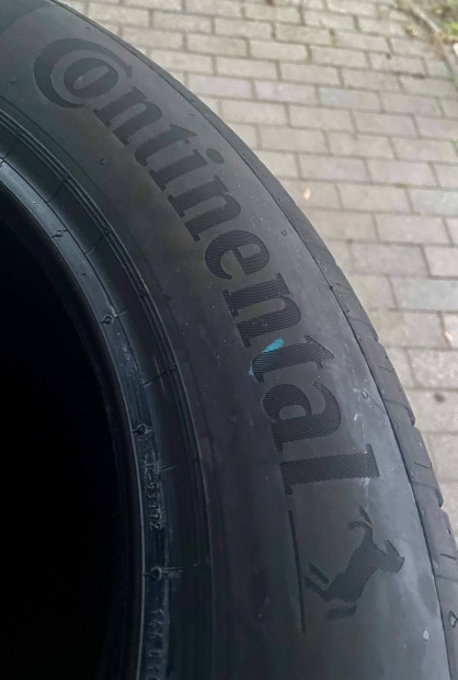 Continental 215/55 r17 v gumik (4)