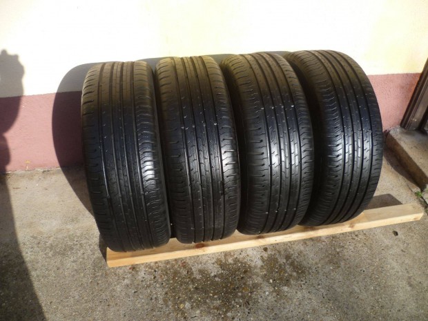 Continentl 215/60 R16 nyri gumi 4db