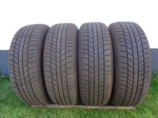 Continental 215/65R16 téli gumi keveset futott 2024-es újszerűen eladó