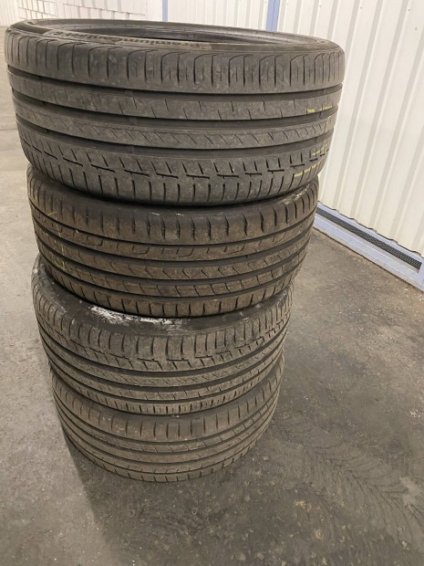 Continental 225/40 R 18