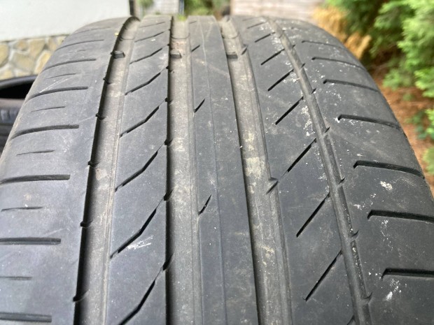 Continental 225/45 R18