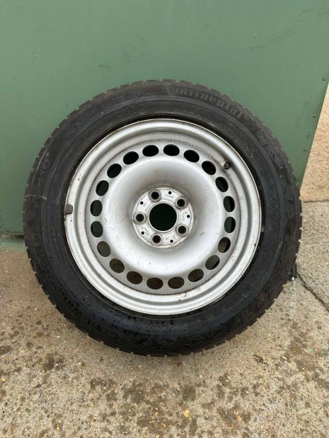 Continental 225/55 R 16 tli gumi