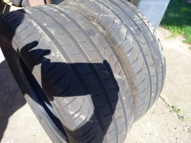 Continental 225 / 55 R 17 C nyri gumi 225 55 R 17 C