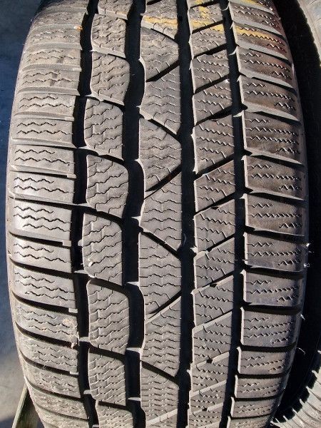 Continental 235/45R19 TS830P 6.5-7mm DOT16 hasznlt gumi HG13803 tl