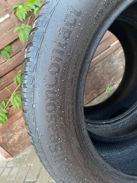 Continental 235/55 R17 négy évszakos gumi 2db