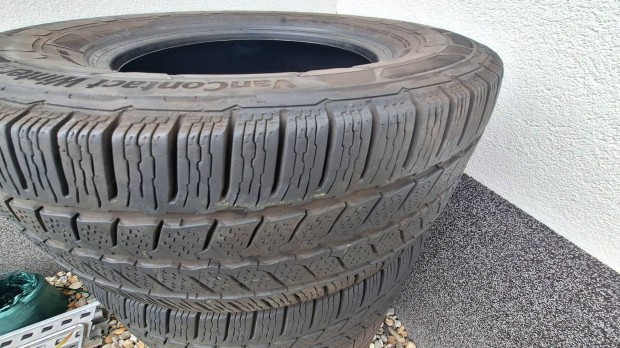 Continental 235/65 R 16 c" téli használt garnitúra