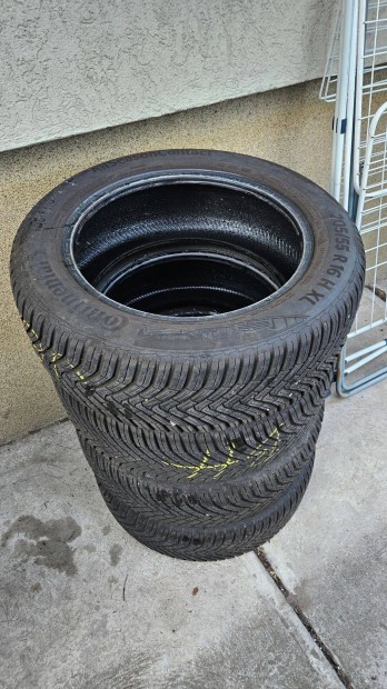 Continental 4 évszakos gumi Allseasoncontact 205/55 R16 H XL