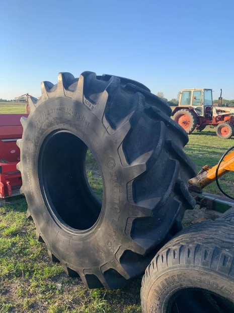 Continental 650/75 R 32 mezgazdasgi gumi