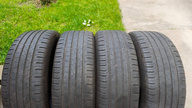 Continental Contiecocontact 5 215/55 R17 94V használt nyári autógumi