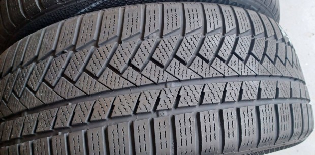 Continental Contiwinter TS850P 225/50 R17 téli gumik 4db