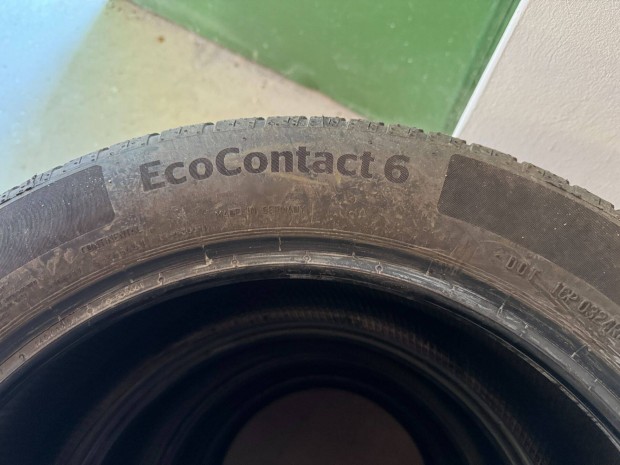 Continental Ecocontact 6 215/55R17 DOT27/23 jszer nyri gumi szett