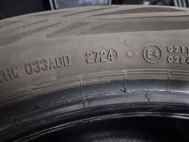 Continental Ecocontact 6 ny�ri gumi 215/55R17