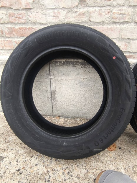 Continental Ecocontact 6q 215/60 R18H Ny�rigumi 