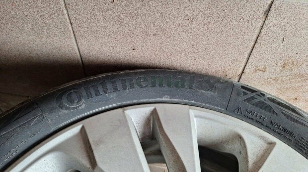Continental Ecocontact - 215/55/17- ny�ri gumik