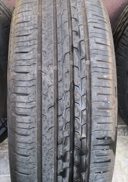 Continental Nyári gumi szettben 215/55 R17