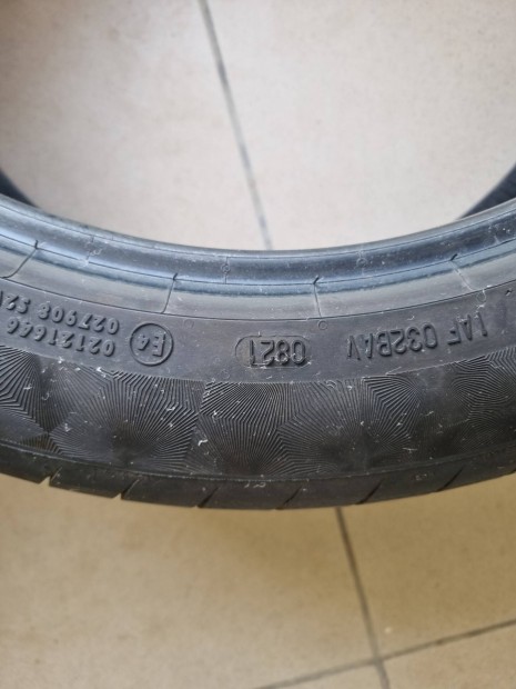 Continental Premium Contact6 235/45 R18