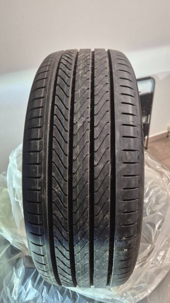Continental Premium Contact C, EV ny�rigumi 235/50R19 �j