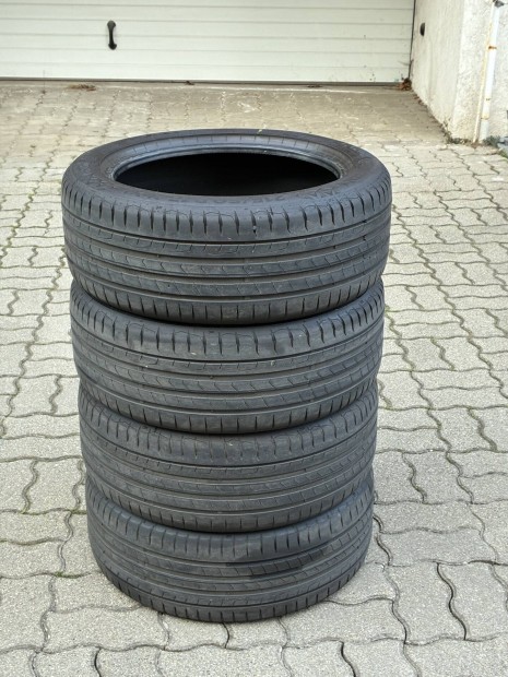 Continental Premiumcontact 7 215/50 R17 95Y XL ny�ri gumi