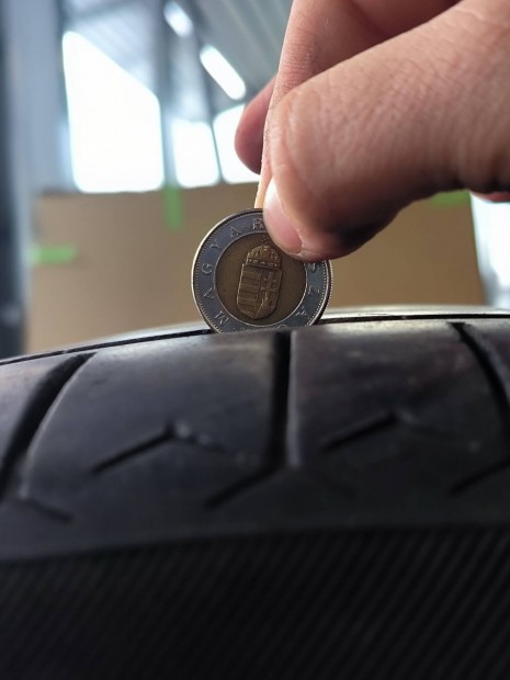 Continental Sportcontact 6 gumiabroncs 