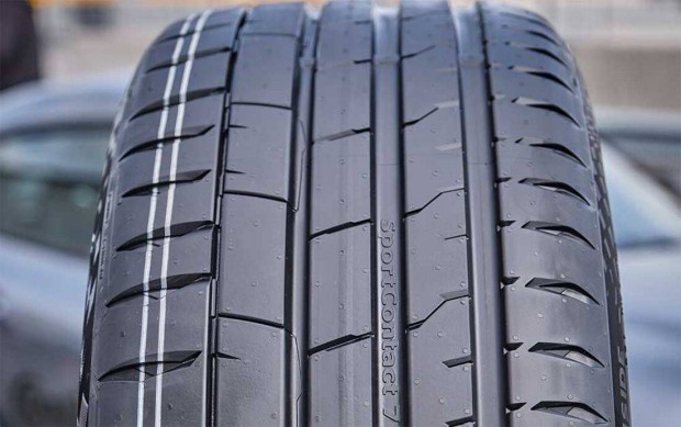 Continental Sportcontact 7 - 255/45 R19 4db új! 255/45R19 Nyári Gumi