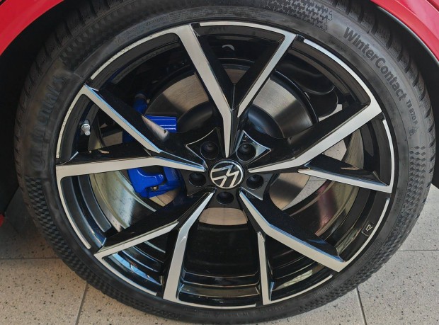 Continental TS870P tli gumi 285/35R22 mretben